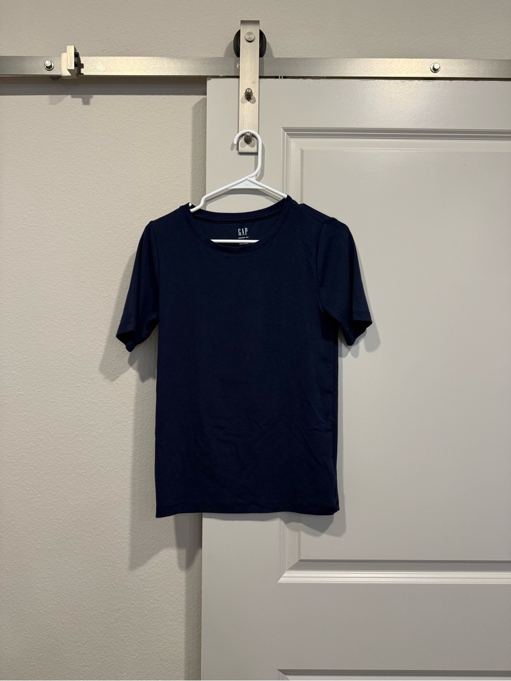 Gap Navy Blue Modern Tee